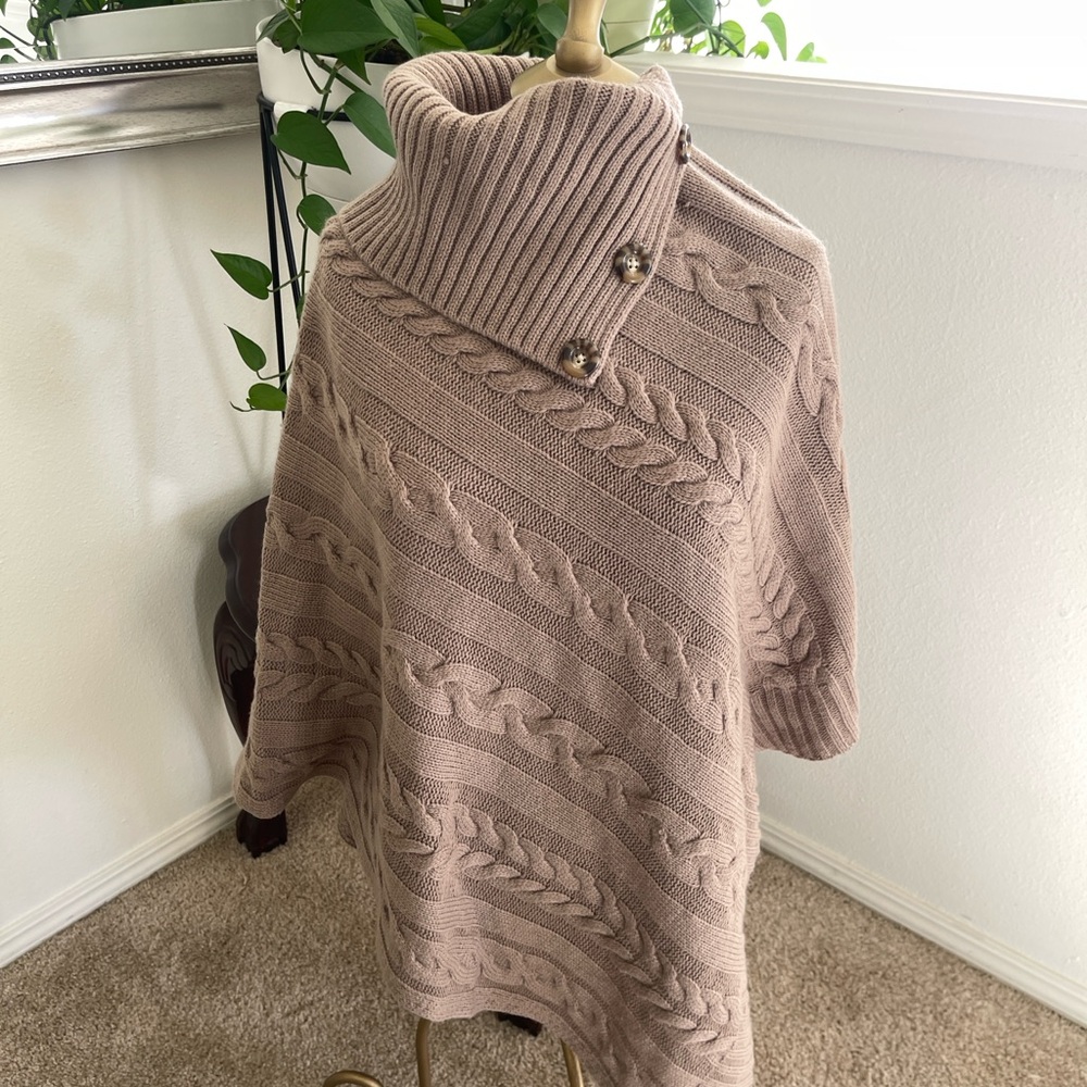Anna & Ava Cable Knit Poncho - Taupe